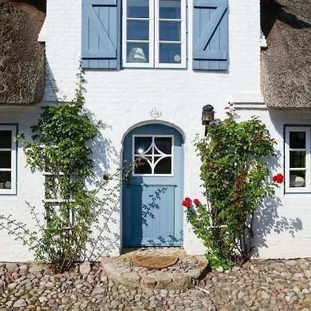 Hébergement de vacances Doppelhaus In Auf Foehr, Cleaning Included *
